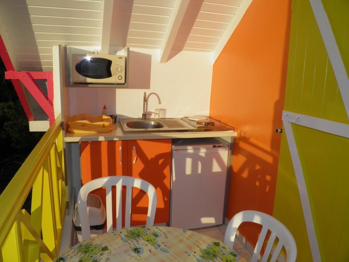 ホテル Au Jardin De Beausejour Capesterre エクステリア 写真